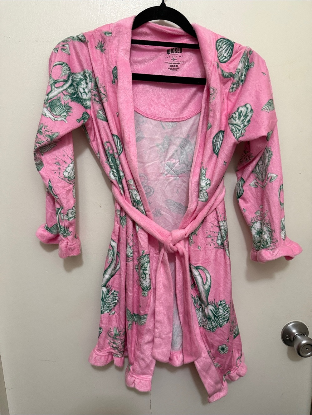 Wicked Girls' Pink Plush Robe with Green Shells